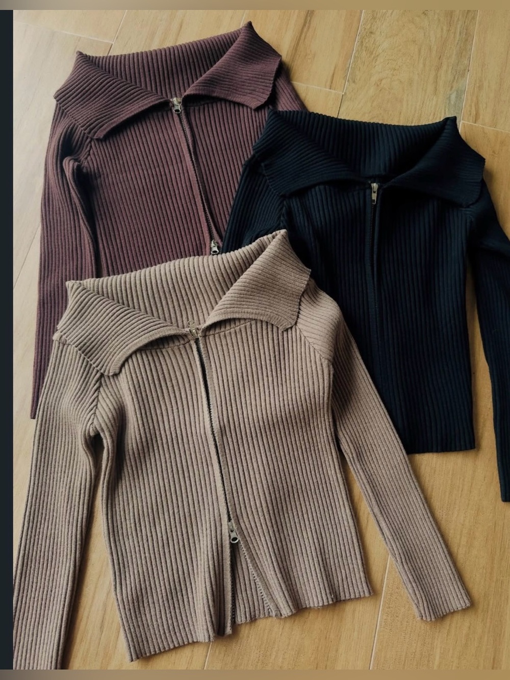 35 Ribbed Zip-Front Women's Sweater - Mocha